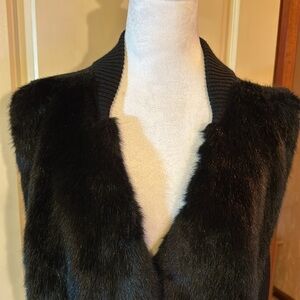 Petite Alfani faux fur black sweater vest BRAND NEW From Macys